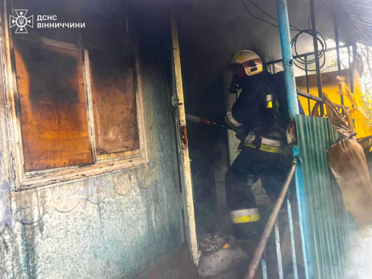 У селі Дзиґівка через необережність під час куріння загорівся приватний будинок