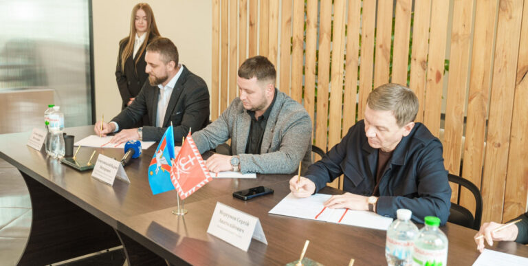 Робочі місця та інвестиції: яку угоду підписали Вінниця та Жмеринка