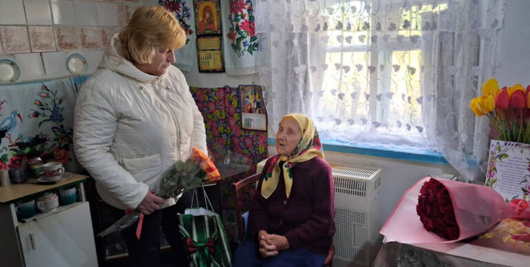 Жителька Гайсинської громади Марія Юрченко відзначила свій столітній ювілей
