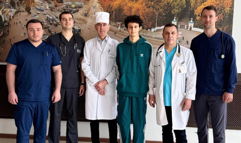 Пораненого під час атаки БпЛА на Вінницю юнака виписали з лікарні