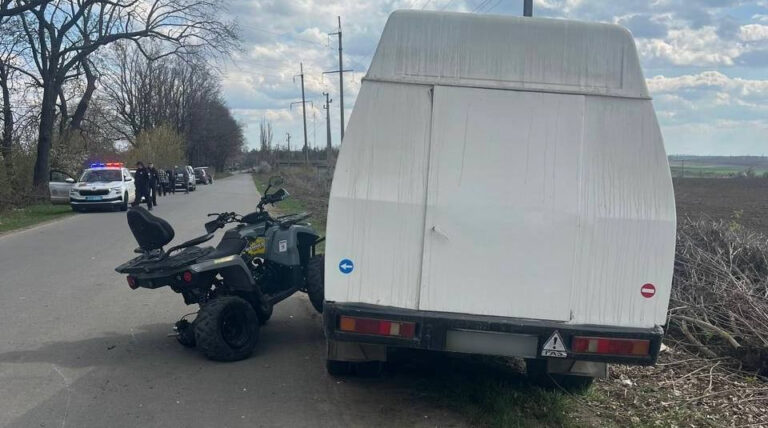 На Вінниччині 13-річний підліток за кермом квадроцикла потрапив у аварію