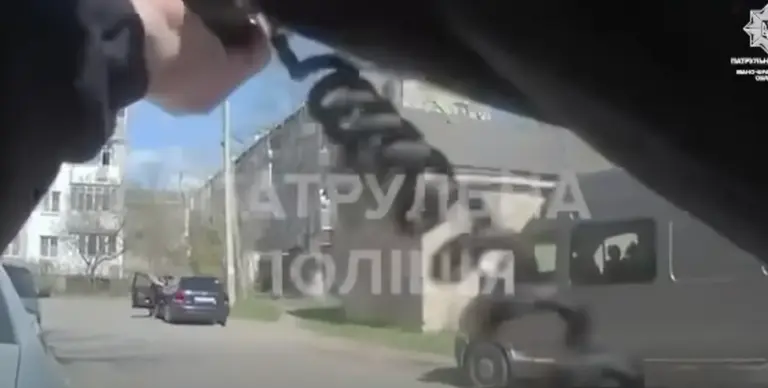Стрілянина у Франківську: затримали водія, який відкрив вогонь по іншому водію