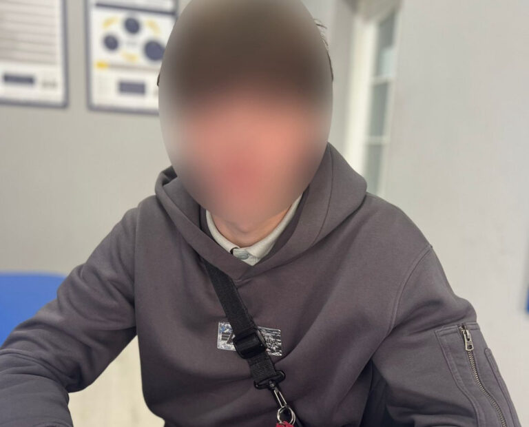 Поліцейські затримали неповнолітнього хлопця, який 19 квітня стріляв у бік вінничанина