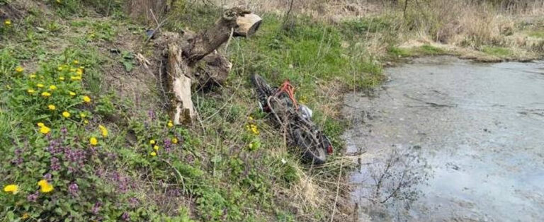 На Вінниччині підліток розбився на мотоциклі