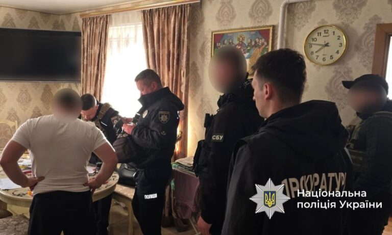 На Вінниччині ексдиректора ліцею підозрюють у розтраті