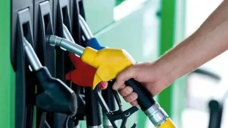 Скільки українців скористалися кешбеокм на пальне