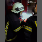 Зачинена у власній квартирі: у Вінниці рятувальники допомогли літній жінці