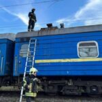 Помер 14-річний хлопець, якого вразило струмом на даху електрички у Вінниці