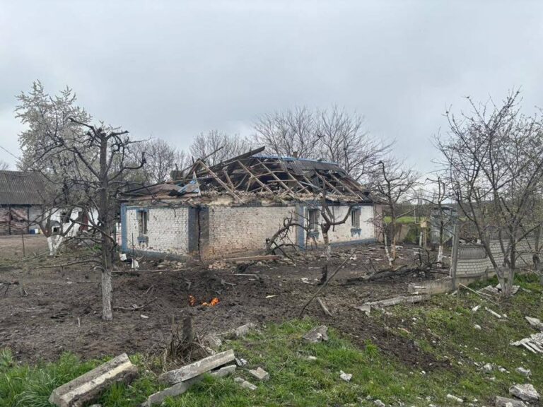 Атака не вщухає: зруйновано будинок внаслідок падіння БПЛА на Вінниччині