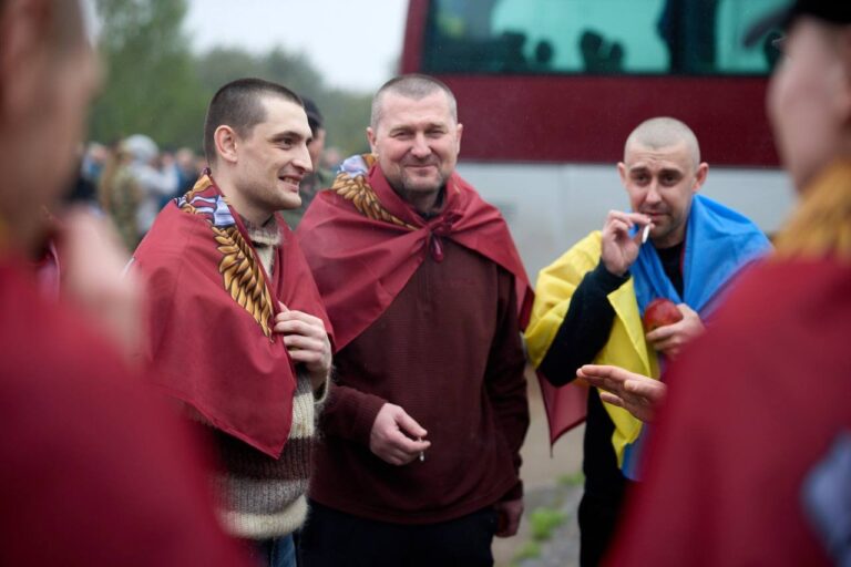 Серед звільнених з полону — п’ятеро захисників з Вінниччини