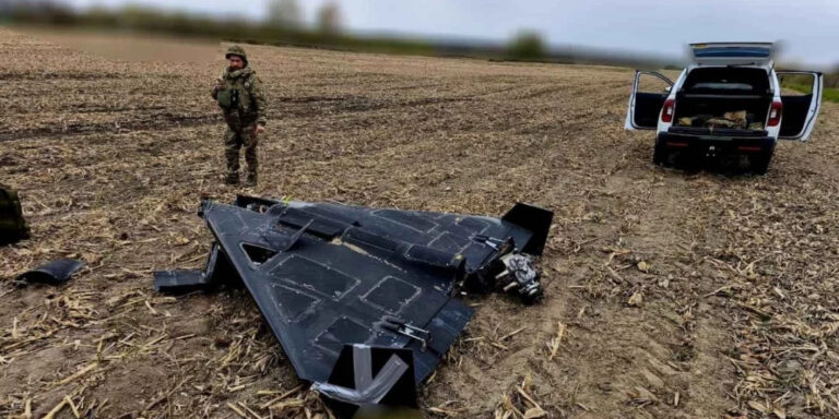 Вибухотехніки показали залишки ворожих дронів, які атакували Вінниччину