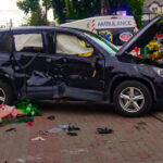 Зіткнення двох авто у Вінниці: рятувальники запобігли можливій пожежі