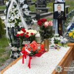 Загинув на фронті: у Хмільнику поліцейські вшанували пам’ять Віталія Гарматюка