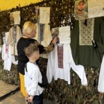 Вишиванки як пам’ять про Героїв: у Вінниці відкрилася особлива виставка