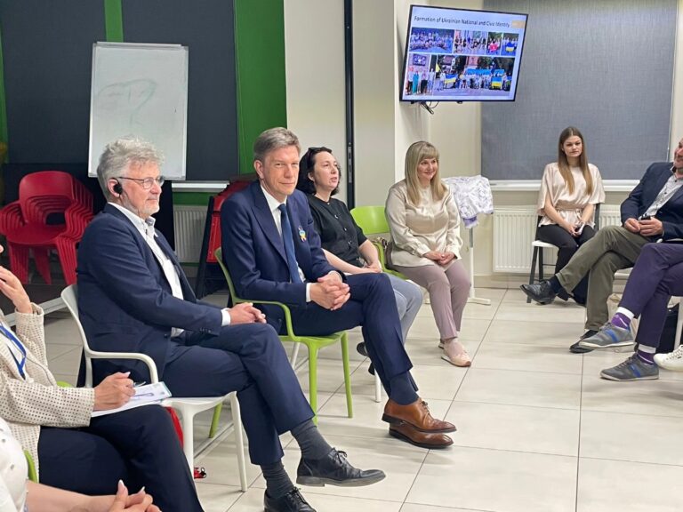 Ментальне здоров’я та міська мобільність стали головними темами зустрічі вінницької молоді з мерами Карлсруе та Нансі