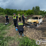 Поліція розслідує смерть людини, тіло якої знайшли у згорілому авто