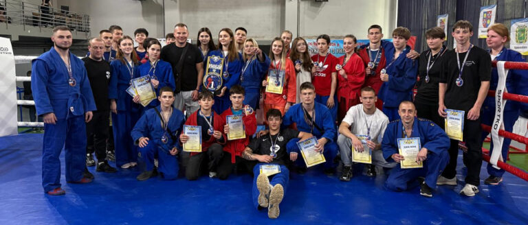 Вінницькі спортсмени вибороли 15 медалей на чемпіонаті України з універсального бою