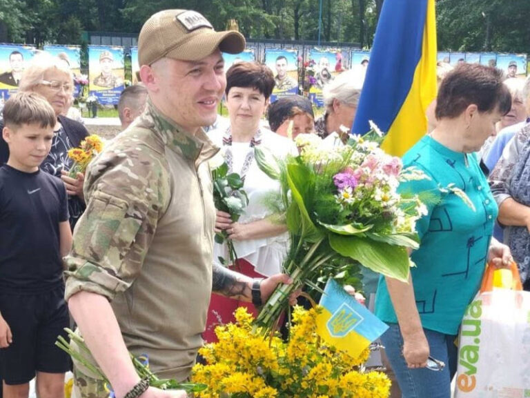 Захисник із Вінниччини Роман Пастух повернувся додому після чотирьох років полону