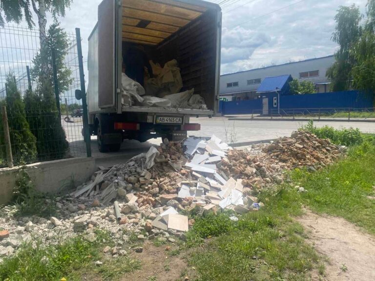 У Вінниці викрили порушника, який незаконно викидав будівельні відходи