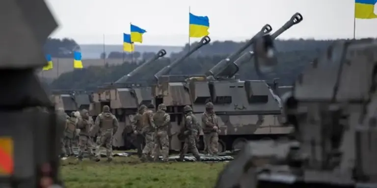 Зеленський анонсував підвищення зарплат для військових