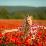 Українців можуть оштрафувати за фотосесії на маковому полі