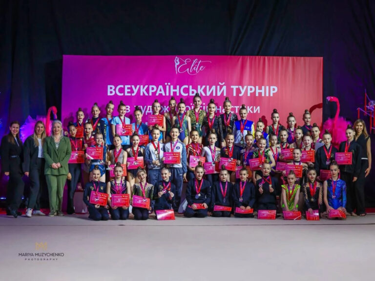 Масштабні змагання з художньої гімнастики зібрали у Вінниці 800 учасниць