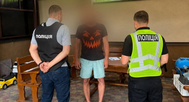 Дозвіл на дослідження став прикриттям: як у Тиврівській громаді роками видобували копалини