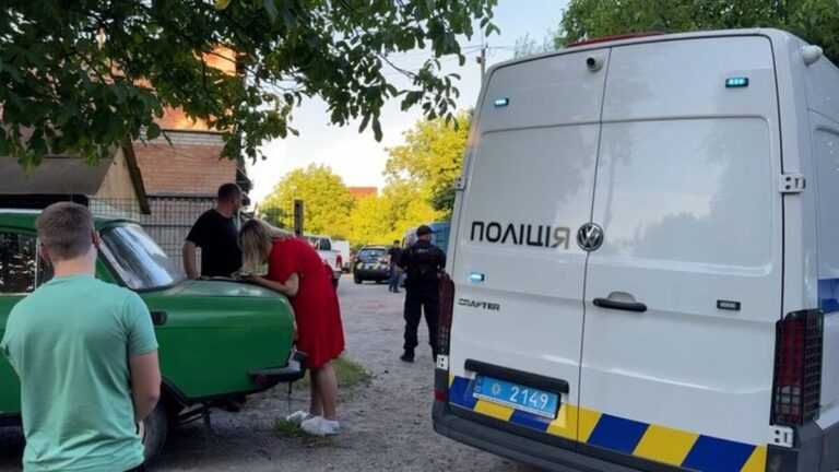 «Усе було в крові»: що відомо про стан дітей після вибуху у Вінниці