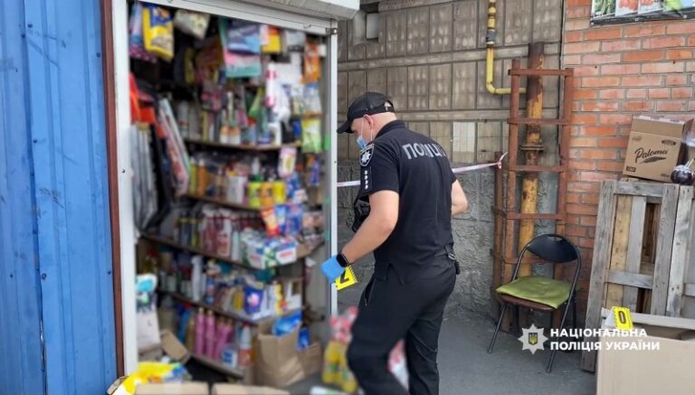 Загибель чоловіка та жінки на вулиці Привокзальній у Вінниці: подробиці від поліції