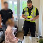 Обіцяла вплив на лікарів і пошук полонених: на Вінниччині викрили аферистку