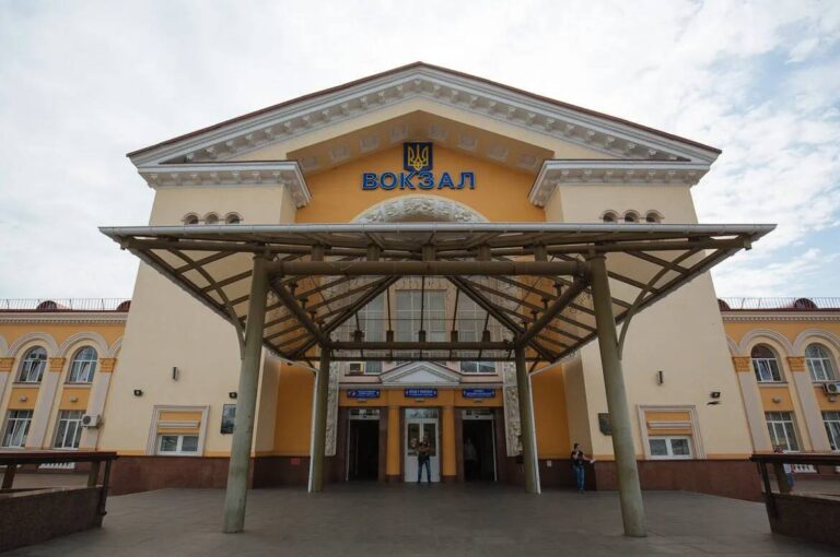 «Нам байдуже, що ти військовий»: у Вінниці спалахнув конфлікт між ветеранами та таксистами