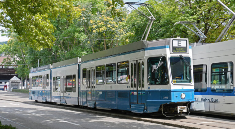 Вінниця отримає 23 трамваї зі Швейцарії: перші Tram 2000 прибудуть уже цього літа