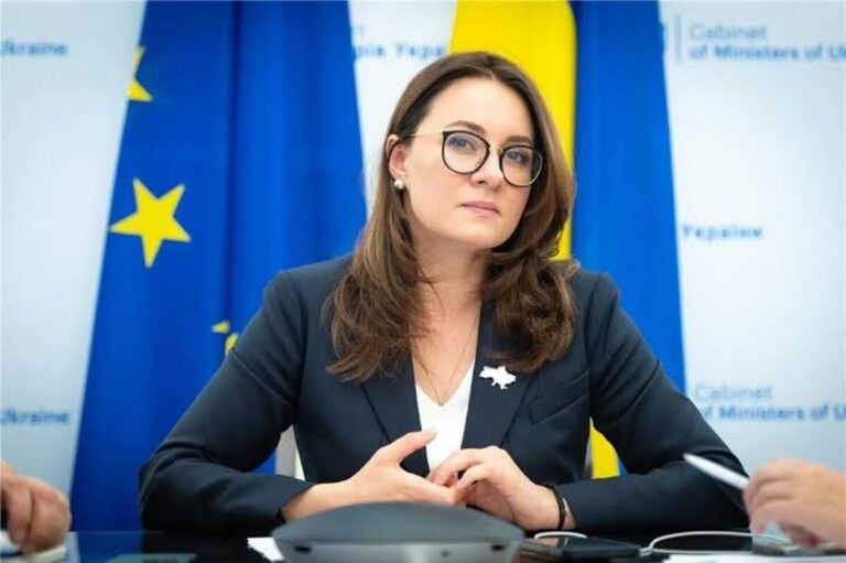 Верховна Рада звільнила Юлію Свириденко з посади премєр-міністерки: хто може очолити уряд