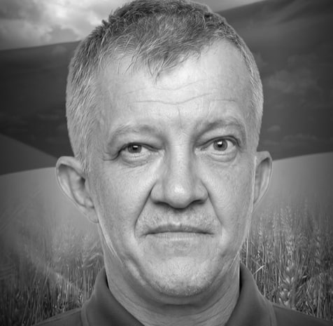 Серце Захисника зупинилося у шпиталі: Вінниця 7 липня прощається з воїном Вадимом Безганом
