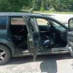 У Бершаді жінка побила знайому та розтрощила її телефон сокирою