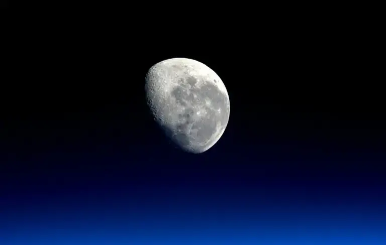 Місяць стане космічним карантином? NASA розглядає нову ідею