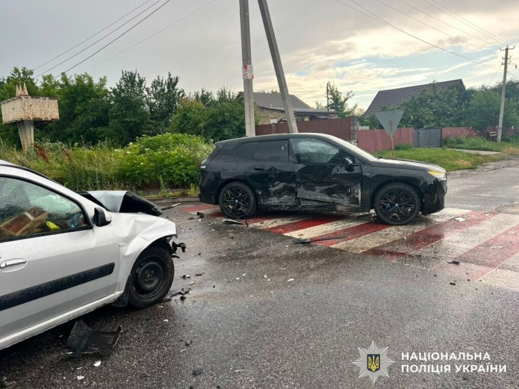 Низка аварій на Вінниччині: за день у трьох ДТП травмувалися люди