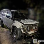 Підліток у Гнівані підпалив автомобіль Захисника