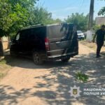 Мати на смерть переїхала бусом свого однорічного сина на Одещині