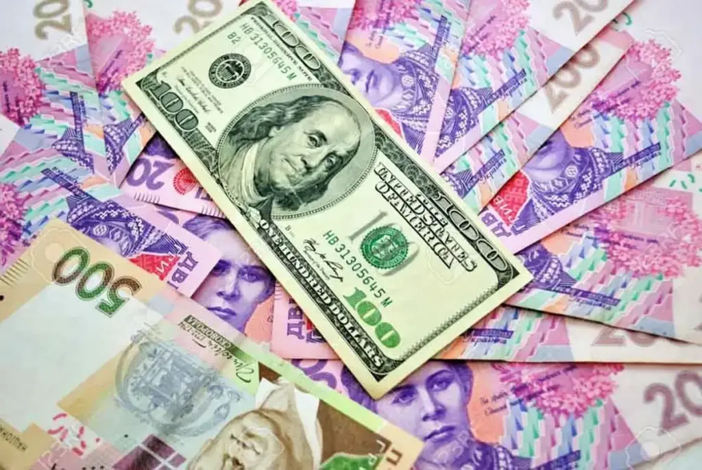 Долар дешевшає, євро дорожчає: НБУ встановив курс валют на 20 серпня