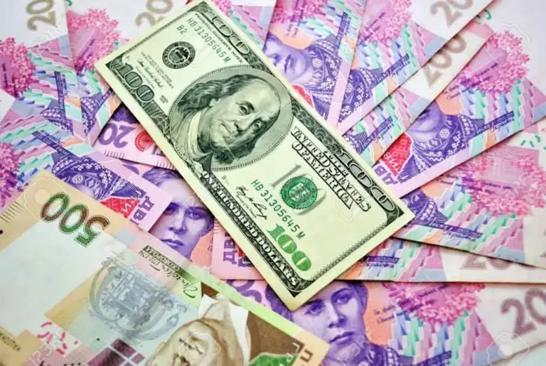 Курс валют на 10 серпня: скільки коштуватимуть долар, євро і злотий