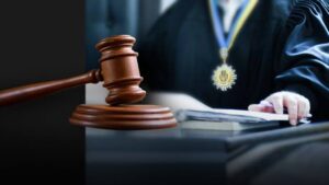 На Прикарпатті 13-річний хлопчик за вказівкою матері вбив власну бабусю