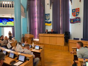 Майно для військових, медавто та новий заказник: ключові решення сесії облради