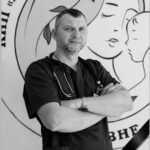 Випав з вікна п’ятого поверху: на Вінниччині загинув мобілізований дитячий лікар
