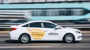 Малюк не дочекався пологового: пасажирка Uklon народила просто в салоні авто