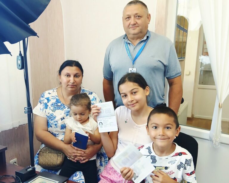 У Козятині допомогли ромським родинам, які пережили вимушену евакуацію