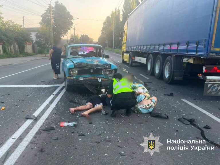 ДТП у Вінниці: 18-річний водій у тяжкому стані