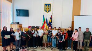 У Гайсині рідним полеглих Героїв передали посмертні нагороди
