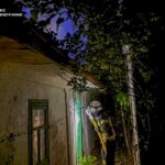 Намагався сам загасити вогонь: у Козятині 74-річний чоловік отримав опіки