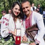 Виховує 10 дітей: вінничанку відзначили званням «Мати-героїня»